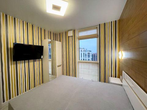 квартира за адресою Салютна вул., 2-Б