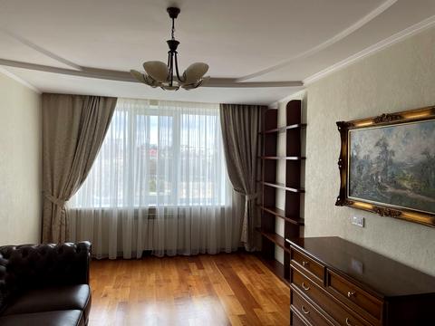 квартира за адресою В'ячеслава Чорновола вул., 20