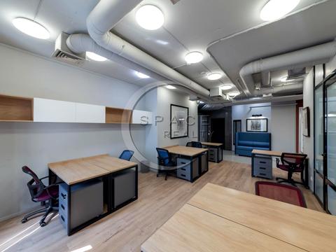 коммерческая по адресу Андрея Верхогляда ул. (Михайла Драгомирова), 14