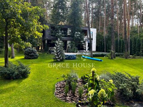 будинок за адресою Лісова