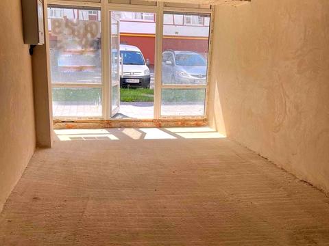 комерційна за адресою полуботка, 18