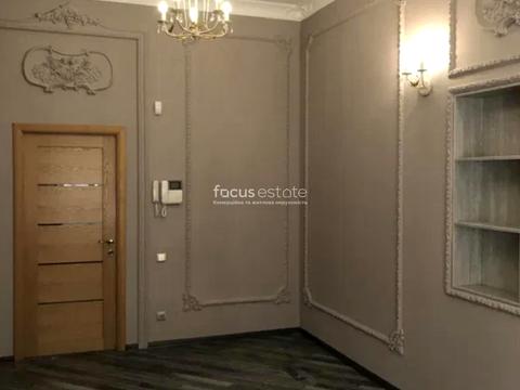 комерційна за адресою Велика Васильківська вул. (Червоноармійська), 26