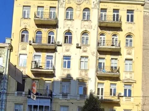 комерційна за адресою Велика Васильківська вул. (Червоноармійська), 26