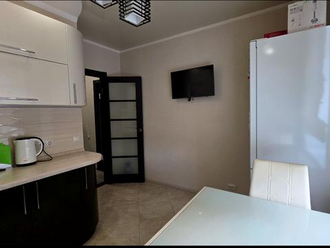 квартира за адресою Архітектора Старова вул., 2/6 к.7