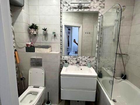 квартира за адресою Михайла Максимовича вул. (Онуфрія Трутенка), 28-Д