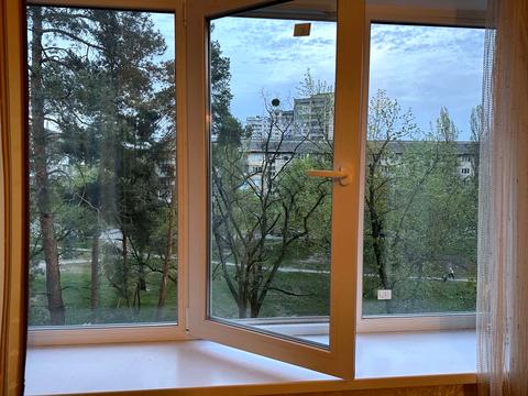 квартира за адресою Космічна вул., 5