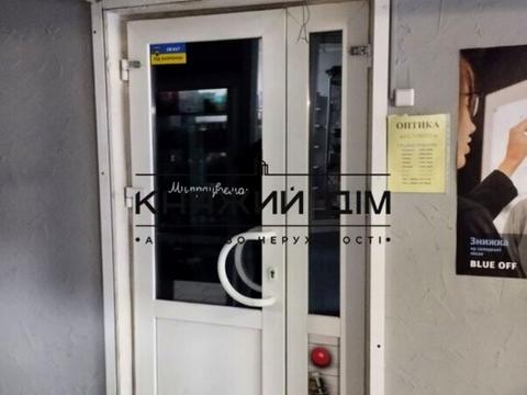 комерційна за адресою Київ, Бориспільська вул., 9