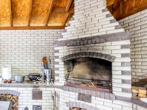 будинок за адресою Центральна