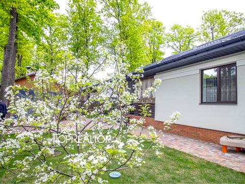 будинок за адресою Центральна