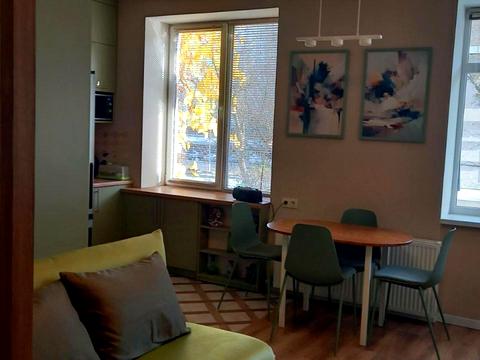 квартира за адресою Джона Маккейна вул. (Івана Кудрі), 20