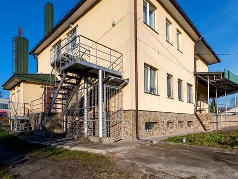 коммерческая по адресу Травнева, 1а