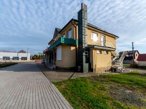 коммерческая по адресу Травнева, 1а