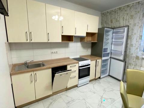 квартира за адресою Сім'ї Кульженків вул. (Петра Дегтяренка), 33