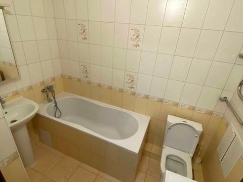 квартира за адресою Сім'ї Кульженків вул. (Петра Дегтяренка), 33