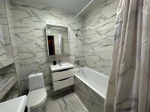 квартира за адресою Ревуцького вул., 54