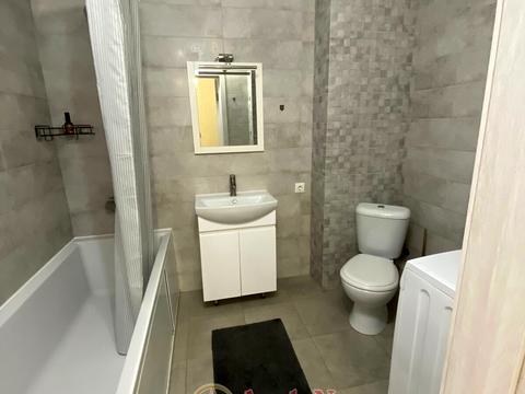 квартира по адресу Академика Сахарова ул., 9