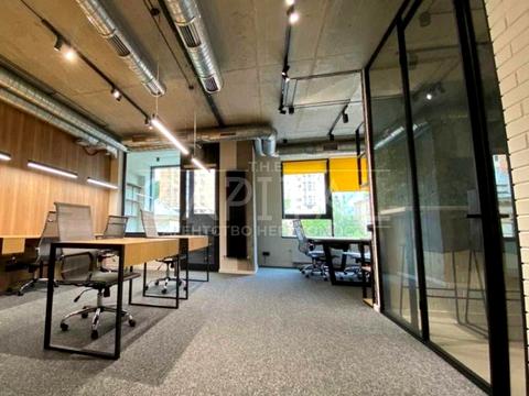 комерційна за адресою Ділова вул. (Димитрова), 1/2