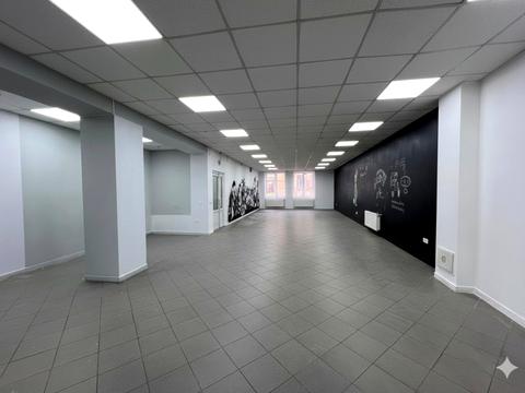 комерційна за адресою Кардинала Любомира Гузара вул., 55