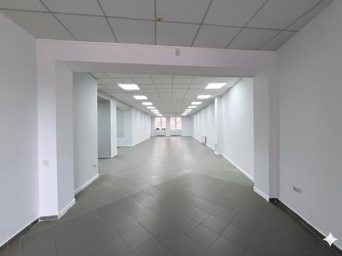 комерційна за адресою Кардинала Любомира Гузара вул., 55