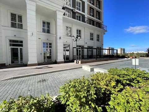 комерційна за адресою Михайла Максимовича вул. (Онуфрія Трутенка), 28-Е