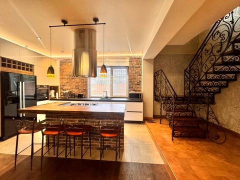 дом по адресу Семёна Яхненко ул. (Бабушкина), 28