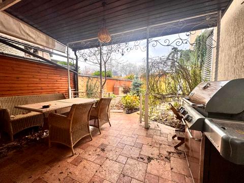 дом по адресу Семёна Яхненко ул. (Бабушкина), 28