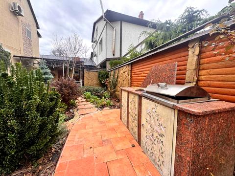 дом по адресу Семёна Яхненко ул. (Бабушкина), 28