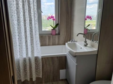 квартира за адресою Михайла Максимовича вул. (Онуфрія Трутенка), 24