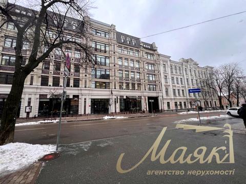 комерційна за адресою Ярославів Вал вул., 23-А