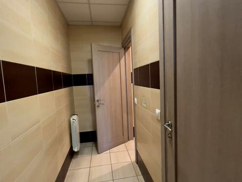 комерційна за адресою Ярославів Вал вул., 23-А