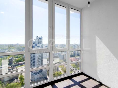 комерційна за адресою Кирило-Мефодіївська вул., 2а