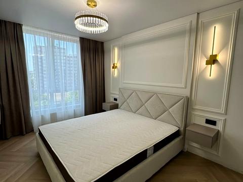 квартира по адресу Юліана Пелеша ул., 2