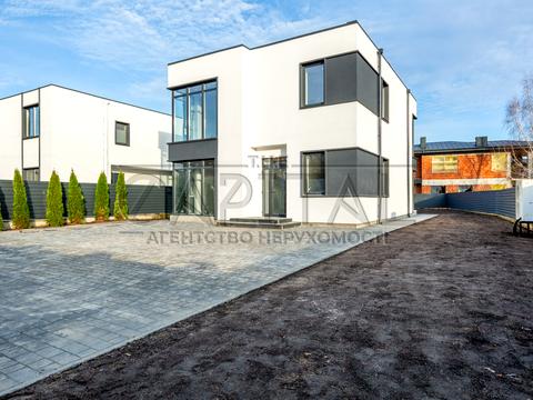 будинок за адресою нова