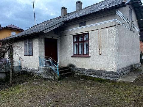 будинок за адресою с. Кровинка, Хатки вул.