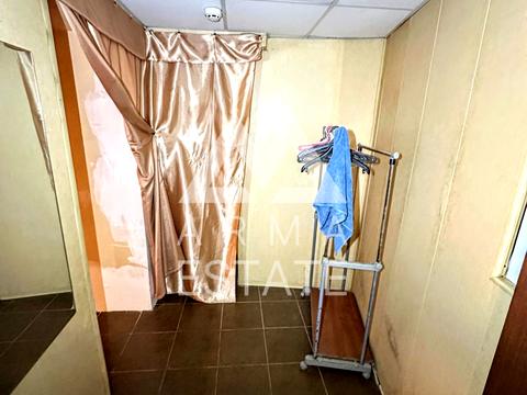 комерційна за адресою Обсерваторна вул., 8