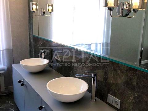 дом по адресу Леонида Бирюкова бульв., 3