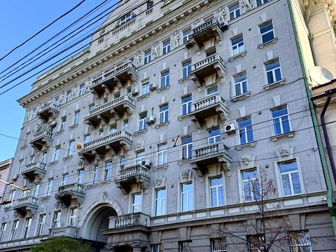 комерційна за адресою Терещенківська вул., 13