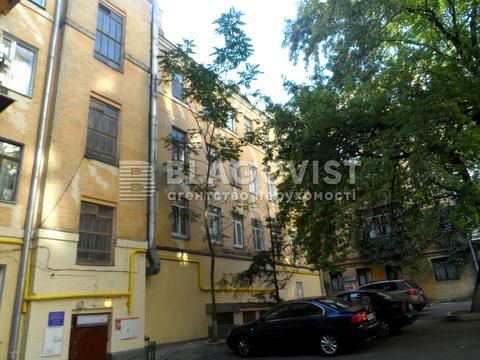 комерційна за адресою Олександра Кониського вул., 48/13