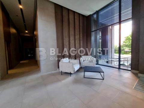 квартира за адресою Київ, Річкова вул., 4