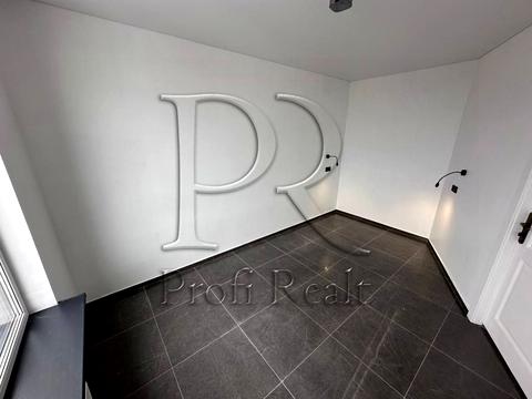 квартира по адресу Любомира Гузара просп. (Космонавта Комарова), 15а