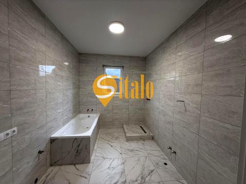 будинок за адресою Гідності вул. (Жертв Революції)