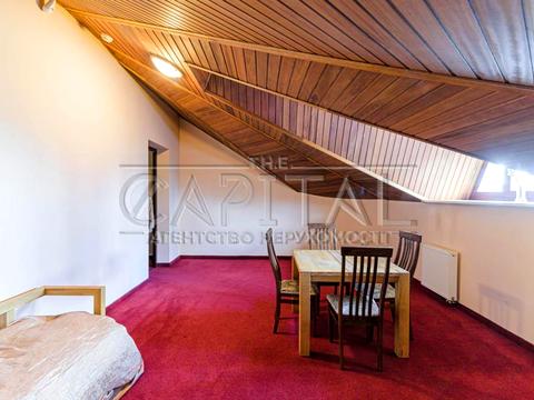 комерційна за адресою Павла Загребельного вул. (Миколи Раєвського), 6