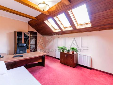 комерційна за адресою Павла Загребельного вул. (Миколи Раєвського), 6