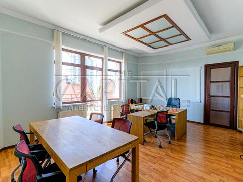 комерційна за адресою Павла Загребельного вул. (Миколи Раєвського), 6