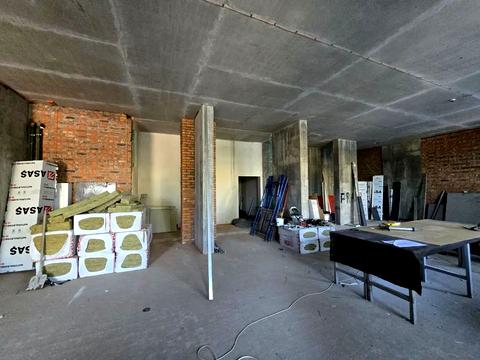 комерційна за адресою Звіринецька вул., 70-А