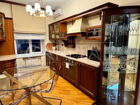 квартира за адресою Панаса Мирного вул., 4