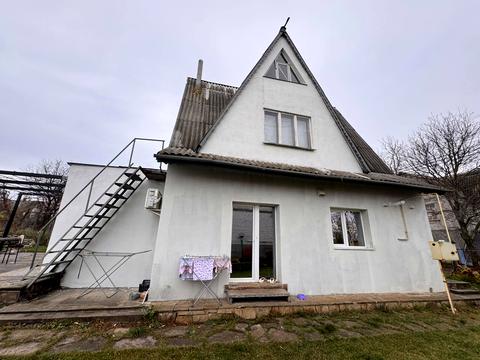 будинок за адресою Профспілкова вул., 136