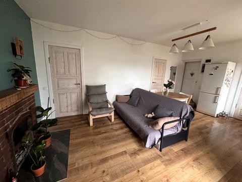 будинок за адресою Профспілкова вул., 136