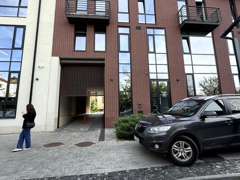 коммерческая по адресу Газовая ул., 7