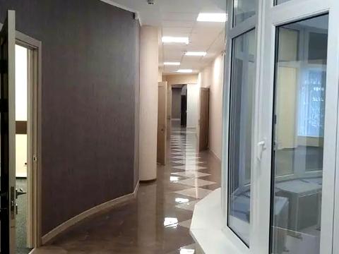 комерційна за адресою Кловський узвіз, 7-А